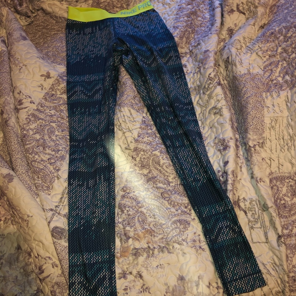 nike pro leggings